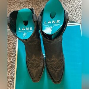 Lane Women's Black Ankle Boots